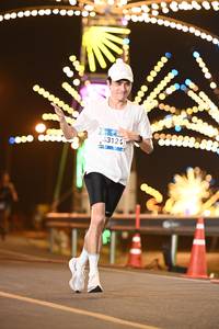 BIB: 00000, 43124
                            <button type="button" onclick="openModal(23166197)" class="btn btn-primary btn-sm float-right btn-popup" data-toggle="modal" data-target=".modal-high-quality">
                        <i class="fas fa-shopping-cart"></i> Add to Cart
                    </button>
                                            <button type="button" onclick="isThisMe(23166197, true)" class="btn btn-success btn-sm float-right btn-popup btn-isme hidden" data-toggle="tooltip" data-placement="bottom" title="นี่คือรูปของคุณใช่ไหม คลิกที่นี่เพื่อเอาเข้าอัลบั้ม">
                        <i class="fas fa-plus"></i> Add to album
                    </button>
                    <button type="button" onclick="isThisMe(23166197, false)" class="btn btn-warning btn-sm float-right btn-popup btn-isnotme hidden">
                        <i class="fas fa-ban"></i> Remove from album
                    </button>